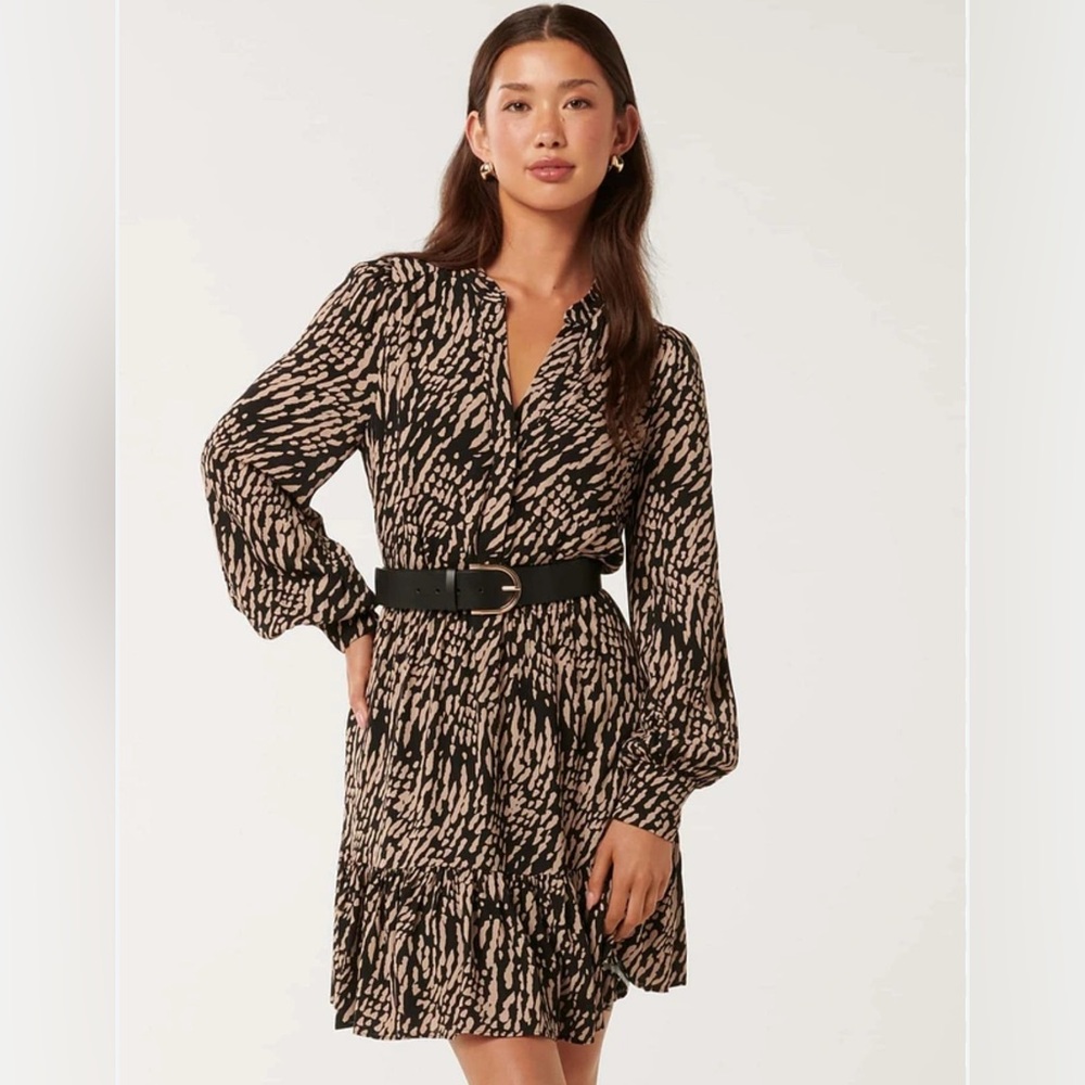 Woven Animal-Print Long-Sleeve Dress in Black and Beige